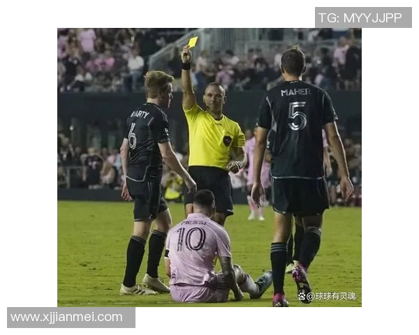 足球明星搞笑助跑姿势大揭秘让你捧腹大笑的瞬间合集